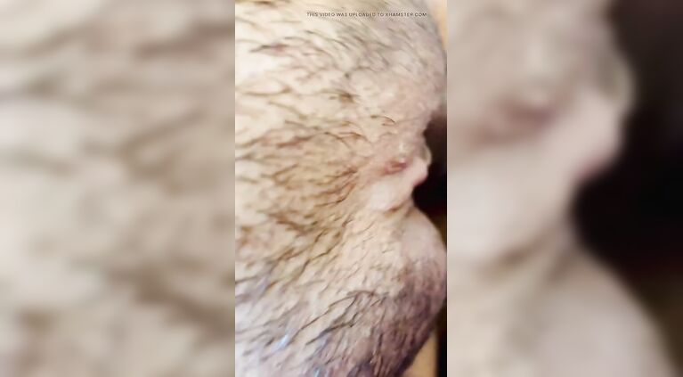 Desi housewife played oil sex with her boyfriend