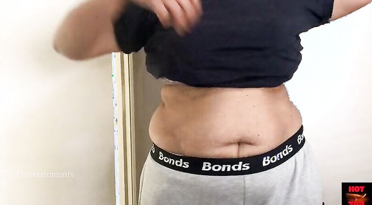 Curvy Wife Changing Dress - Beautiful and Real Wife