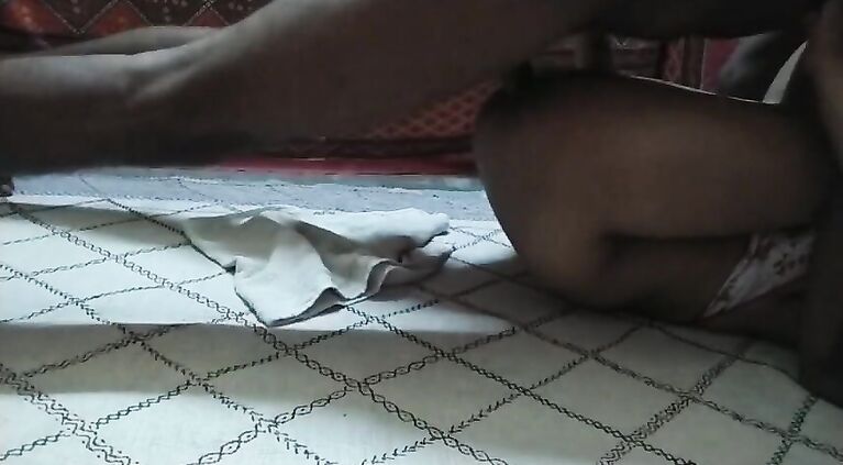 Hard fuck with amateur Tamil gf Boyfriend sex vid