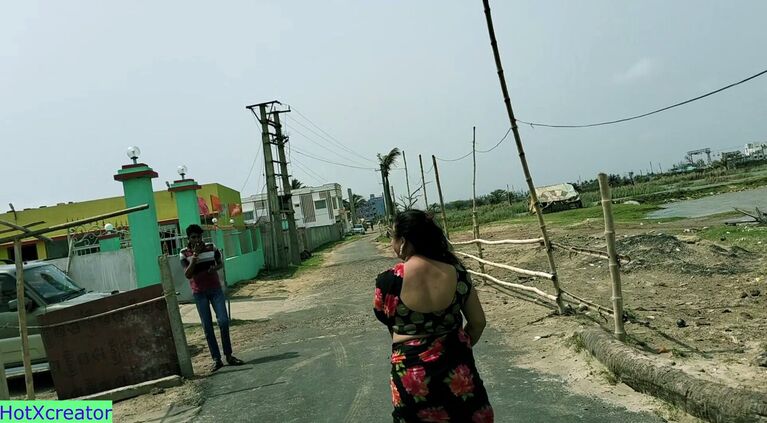 Tamil cute Wife bhabhi fucking at sea beach resort!!