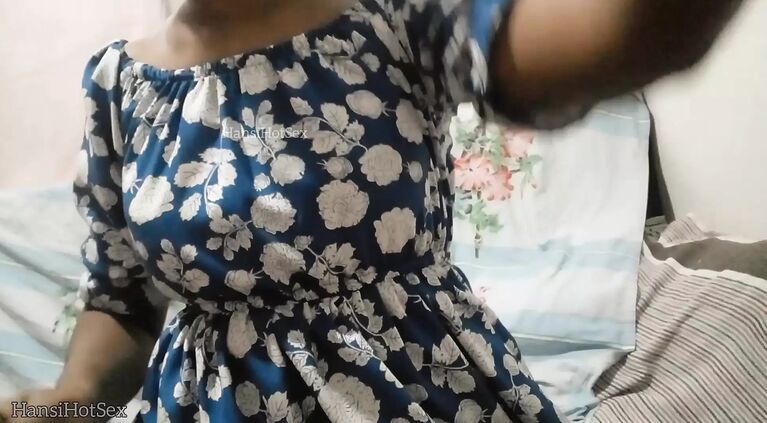 Sri Lankan New Married Couple - Real Home-Made
