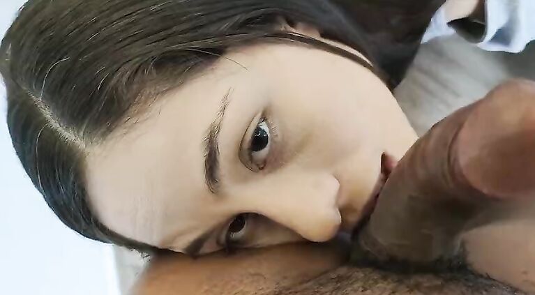 I hire the services of Natalia again, she is a goddess in bed