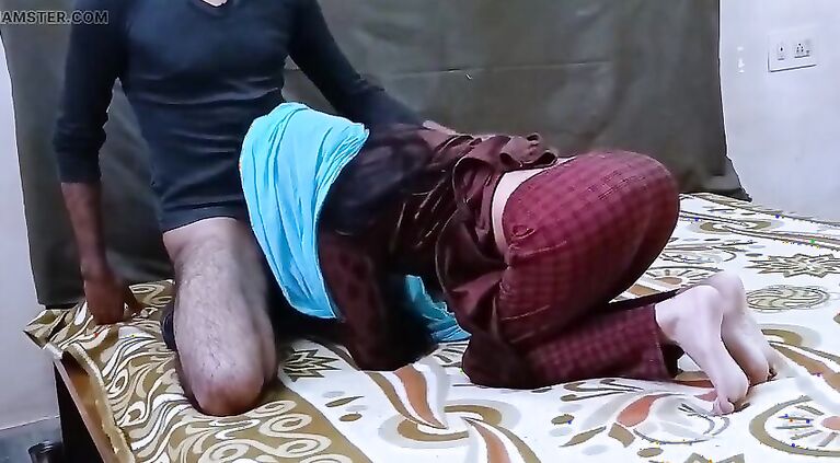 Desi Skinny Bhabhi Sex with Boyfriend
