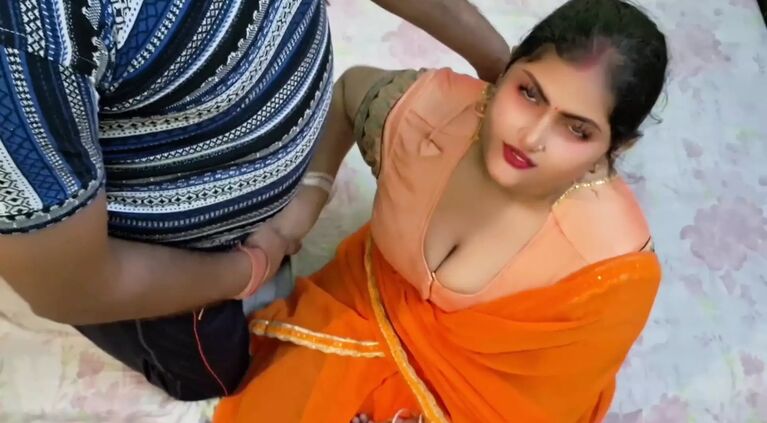 Beautiful Bhabhi's Viral Vid Tremendous