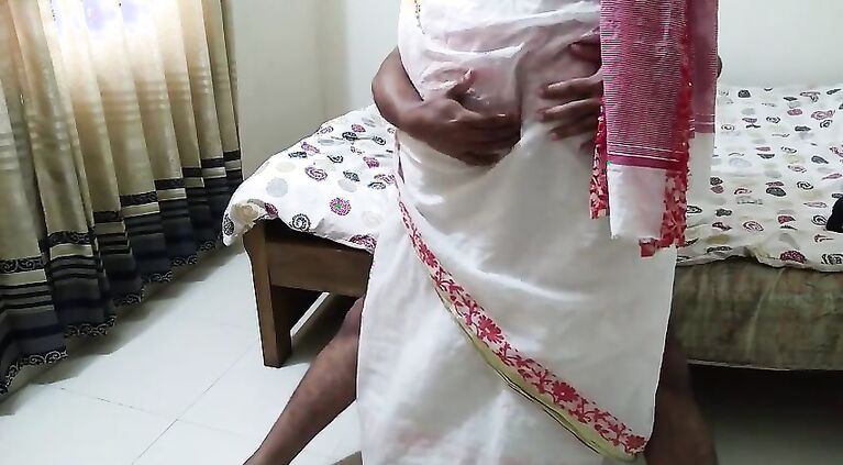 60 saal kee vidhava beautiful bade gand vale dade yaun roop se kaamuk aur 18 saal ke pote ke chudai - vishal guda sex