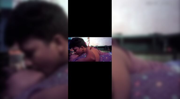 Desi village house milf cute kissing butt cc