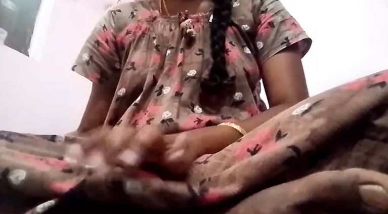 Tamil Milf Fucks Her Vagina With A Dildo