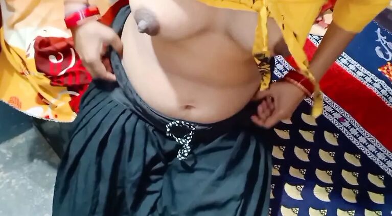 Ladki ko ghar bhula kar chudai ki