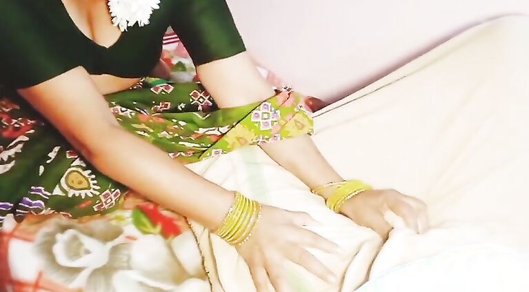 Telugu maid fucking house owner Telugu dirty talks part 1
