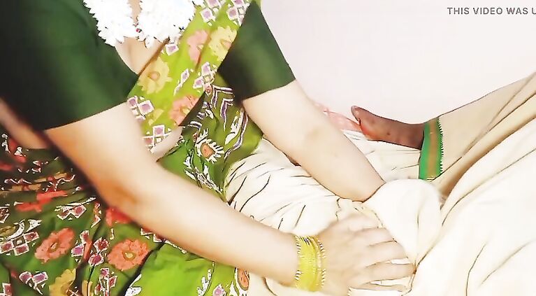 Telugu maid fucking house owner Telugu dirty talks part 1