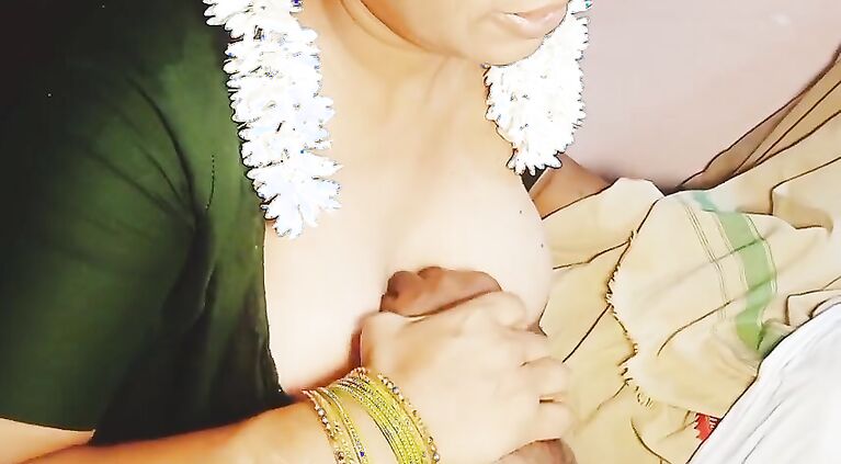 Telugu maid fucking house owner Telugu dirty talks part 1