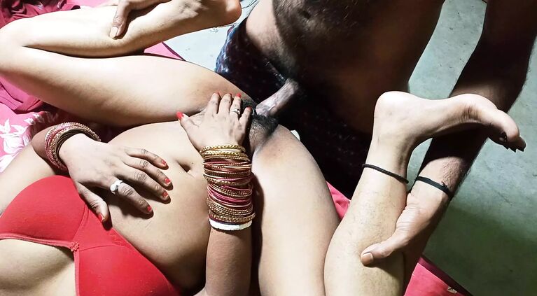 chupke se badi Didi ki raat ko penty side me karke chudayi ka clip banaya