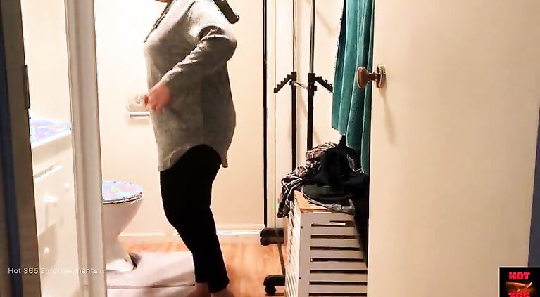 Hot Wife Changing Clothes and flashing Cute Curves