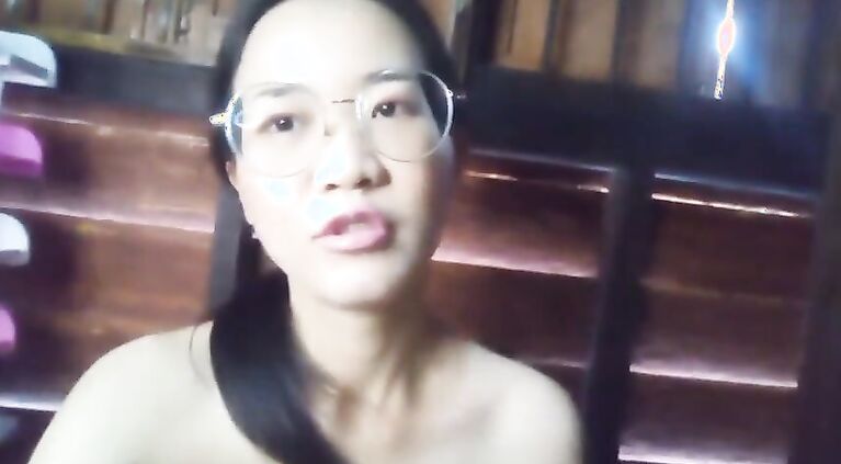 Jav girl alone at home and get horny 309