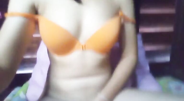 Jav girl alone at home and get horny 309