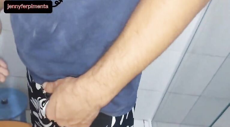 My cuckold told me to go to the bathroom and suck his friend because I was looking at his suitcase, he came super fast