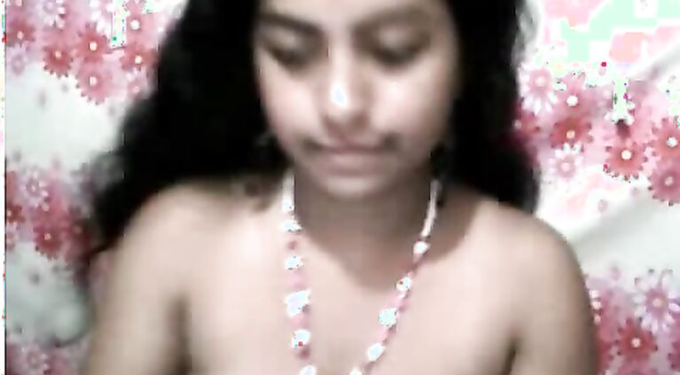 Mature bhabhi in green saree getting ready for party but once she is ready to get off husb