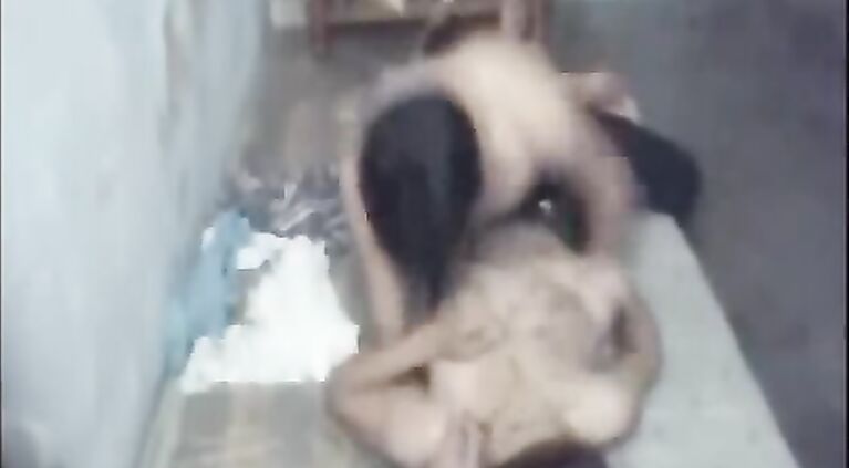 Delhi college lovers enjoying sex with each other.