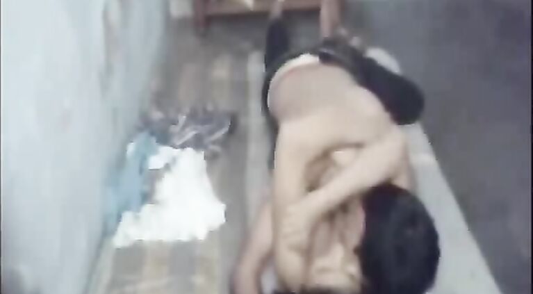 Delhi college lovers enjoying sex with each other.