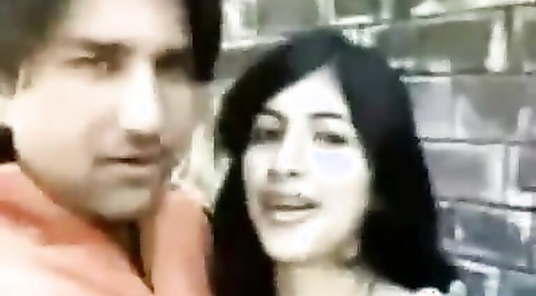 Pakistani Guria Ki Mast Chudai - Movies.