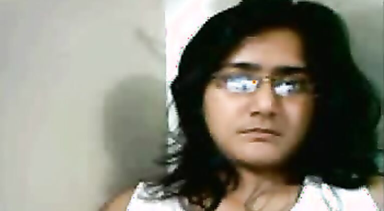 Noida Babe Rashmie In Bra - Movies.